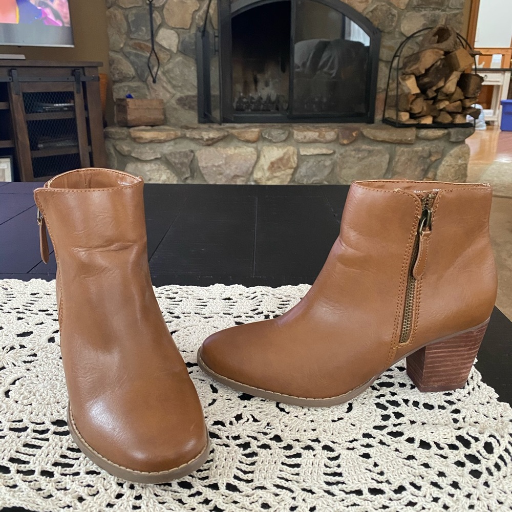 Ankle boots